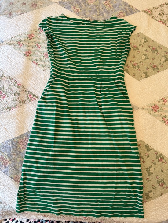 Boden Dresses & Skirts - Boden Green and White Striped Sheath Dress SIZE 6L